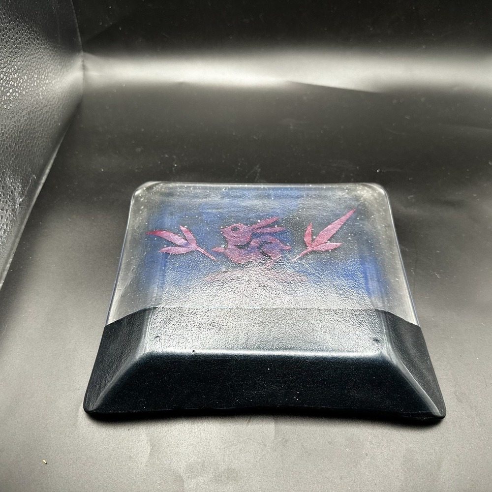Dichroic Studio Art Fused Glass Rectangular Plate With Rabbit Design Blue Red - Picture 6 of 8